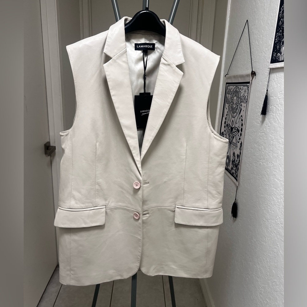 NWT Lamarque 100% Leather Vest in Cream - Picture 3 of 7